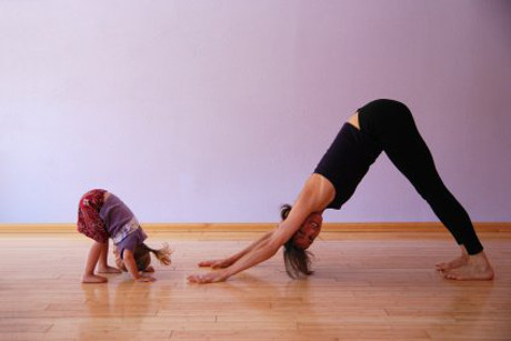 Parent-child-yoga-27