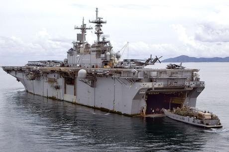 800px-USS_Essex_Thailand