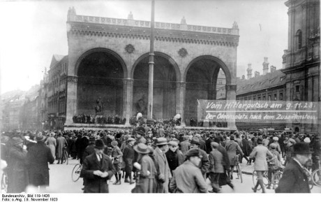 Odeonsplatz, München, under kuppförsöket.