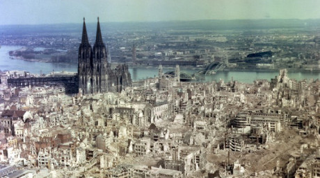 Den allierade bombningen av Köln.