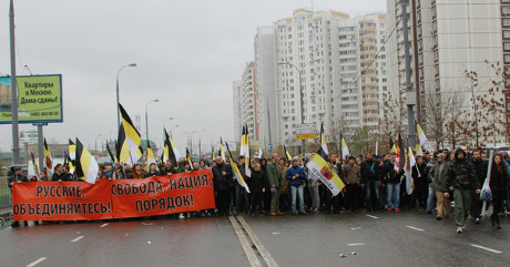 Ryska marschen 4 november mobiliserade 20 000 ryssar.