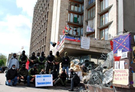Frivilliga aktivister i Donetsk.