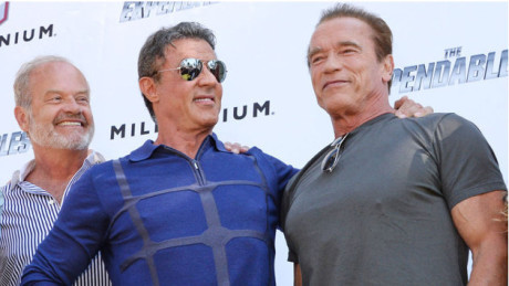 Kelsey Grammer, Sylvester Stallone och Arnold Schwarzenegger stödjer Israels massmord i Gaza.