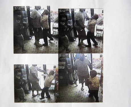 Övervakningsbilder som visar hur Michael Brown  stjäl en box med cigarrer strax innan han skjuts ihjäl.