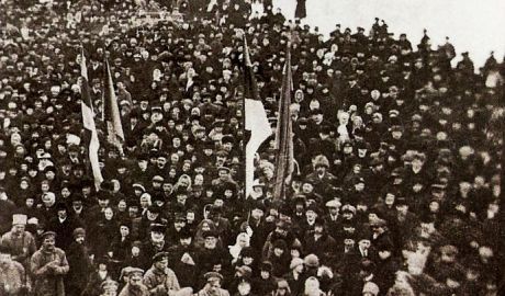 Esterna utropar självständighet i Pärnu den 23 februari 1918