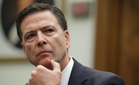 Efter att tidigare ha tvekat ställer sig nu FBI-chefen James Comey bakom CIA:s anklagelser mot Ryssland.